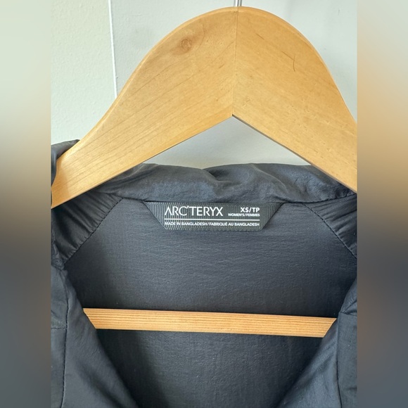 Arc’teryx LT Hoody - Picture 11 of 11